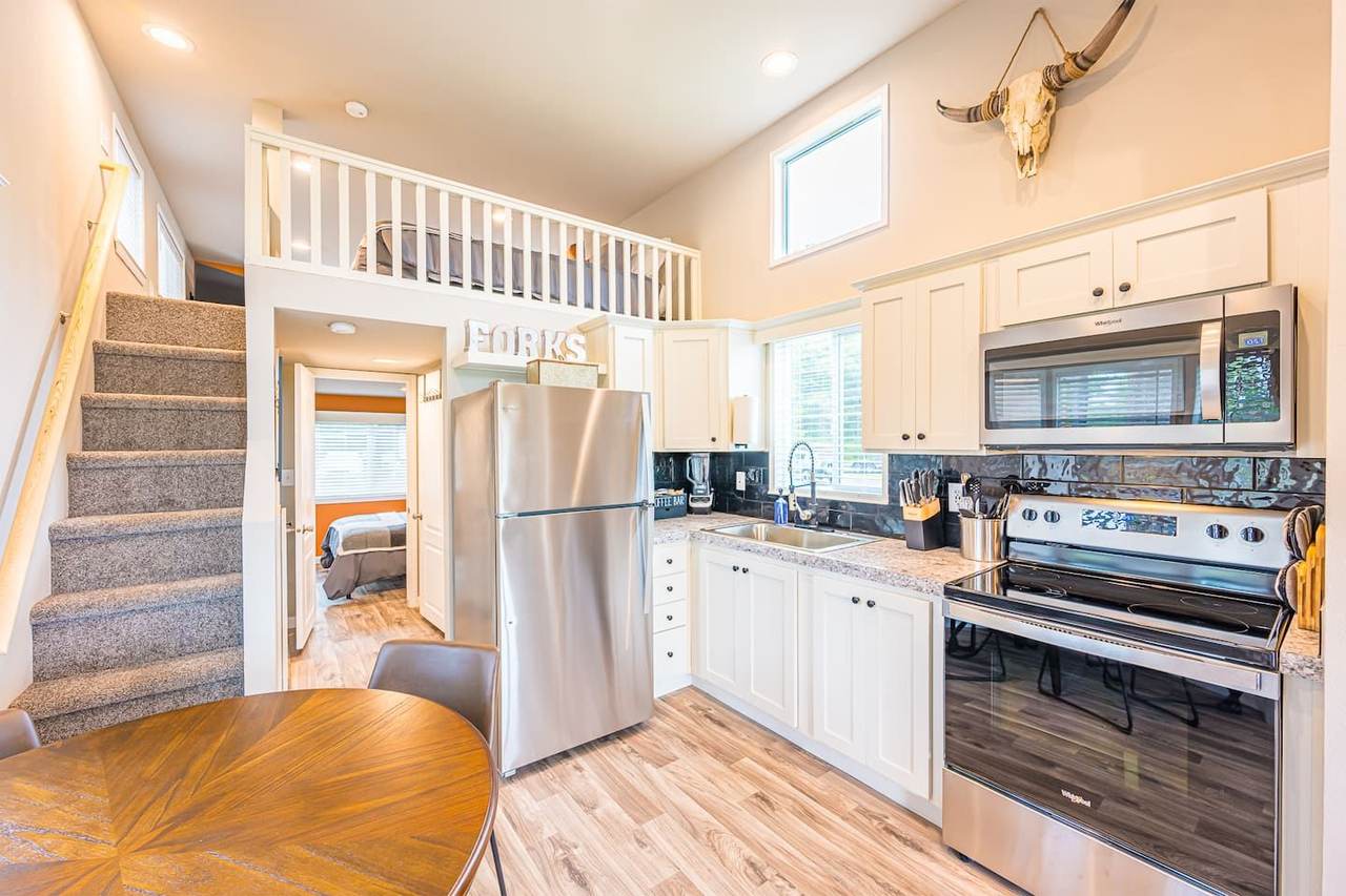 Industrial — tiny home vacation rental in Forks, WA, photo 3